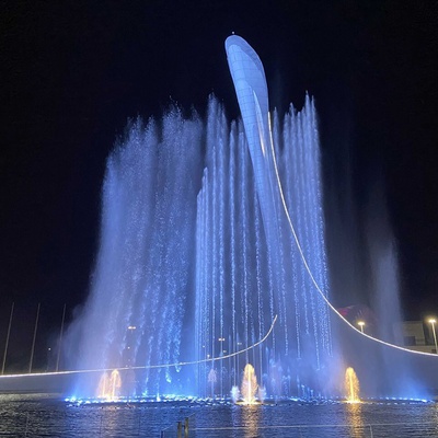 Восьмое чудо света: поющий фонтан в Олимпийском парке
