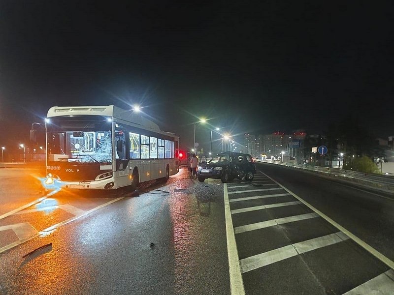 В Воронеже в ДТП с автобусом погиб человек
