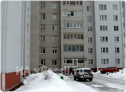 Место, где произошло нападение на Марину Плиеву: улица 45-й Стрелковой дивизии, 62а. Прямо здесь на углу неизвестный и обстрелял 
