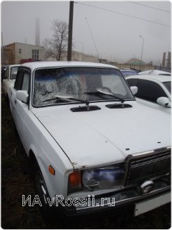 Поздно вечером водитель жигули на улице Почтовая сбил насмерть пешехода, который двигался по ходу движения автомобиля.