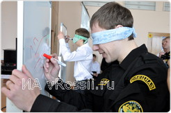 Сотрудники СОБР участвовали вместе с детьми в конкурсах