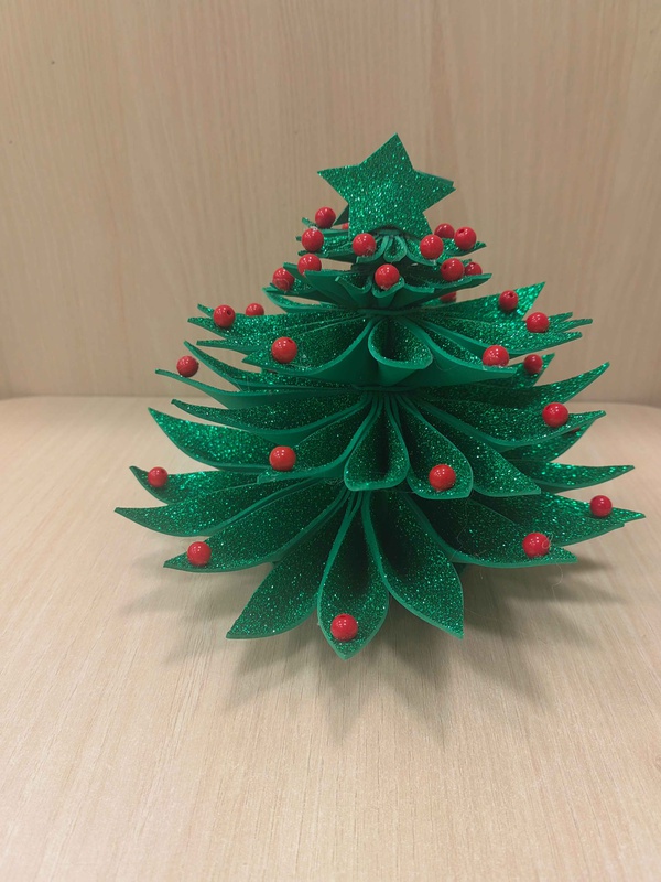 Ёлочка-красавица