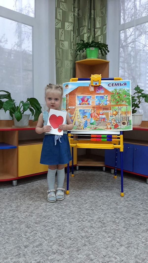 Чудо в платьице!