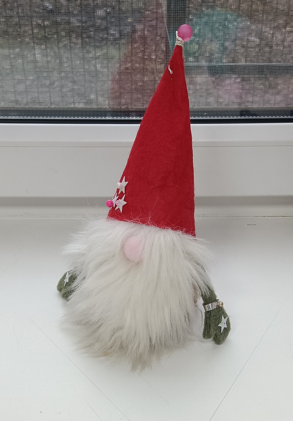 Гномик проказник