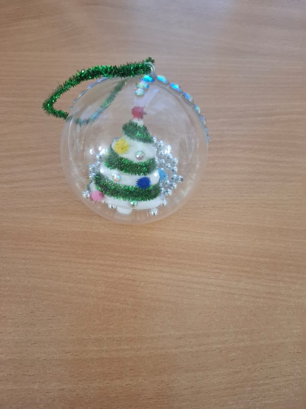 "Ёлка в шаре"